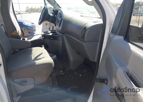 2006 Ford E-250 Commercial/Recreational z USA, uszkodzony, nr VIN 1FTNE24W06DB23235